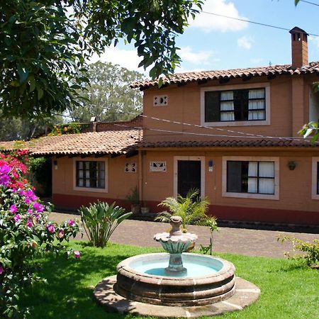 Villa Patzcuaro Garden Hotel Extérieur photo