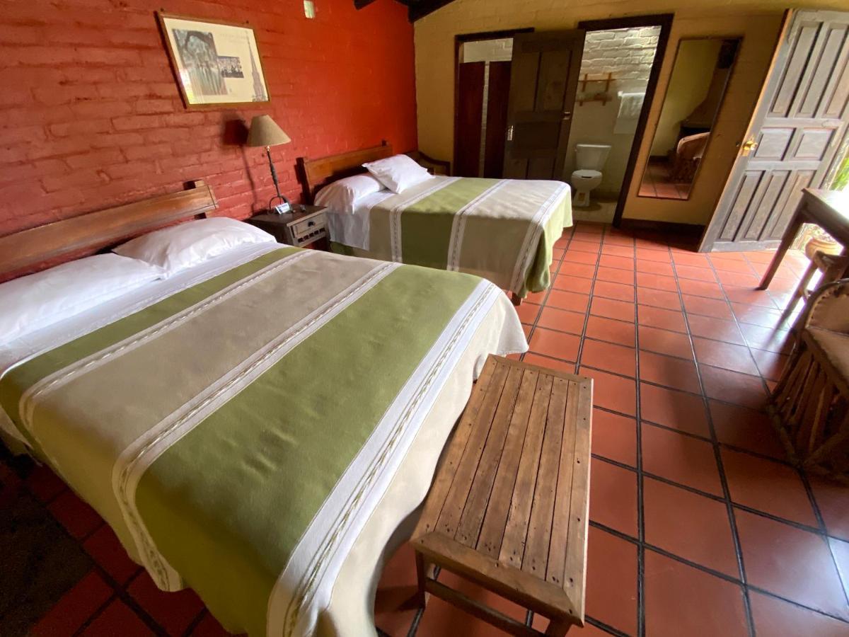 Villa Patzcuaro Garden Hotel Extérieur photo